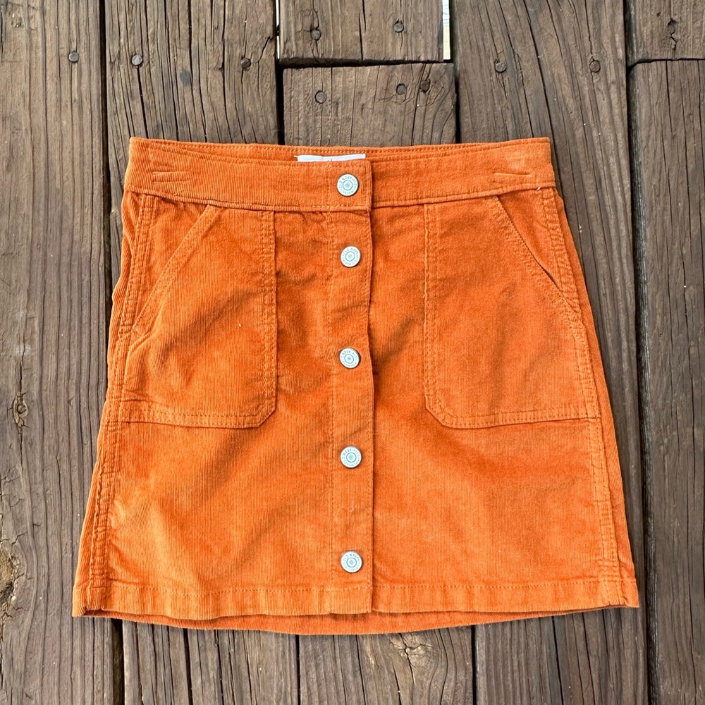 old navy skirt